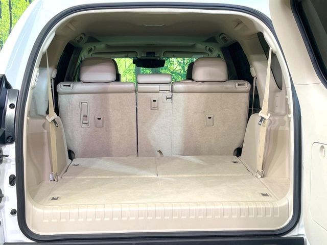 TOYOTA LANDCRUISER PRADO 2023 Image 31