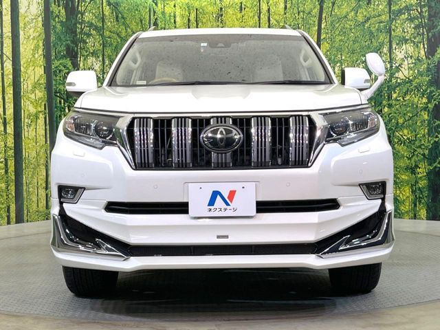 TOYOTA LANDCRUISER PRADO 2023 Image 31