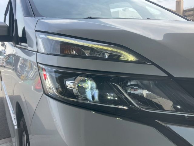 NISSAN SERENA  S-HYBRID 2017 Image 31