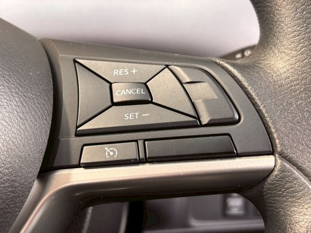 NISSAN SERENA  S-HYBRID 2017 Image 31