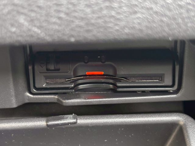 NISSAN SERENA  S-HYBRID 2017 Image 31