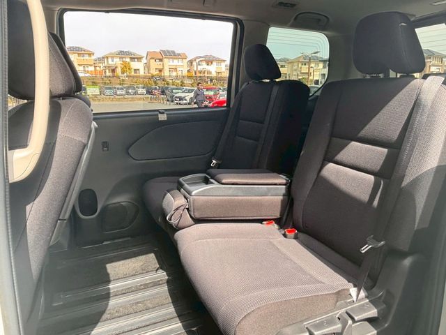 NISSAN SERENA  S-HYBRID 2017 Image 31