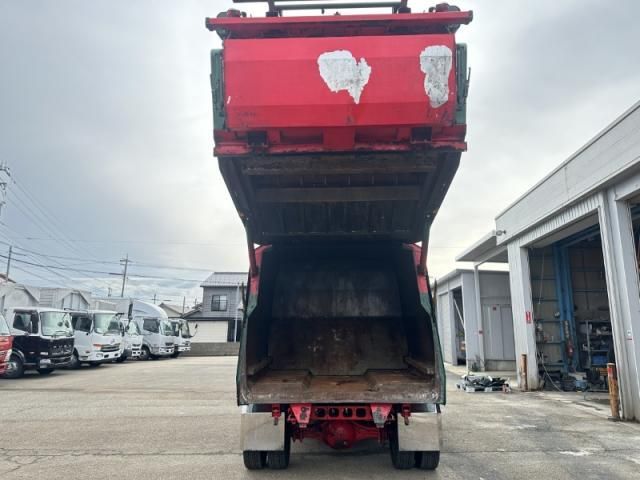 MITSUBISHI FUSOU FIGHTER 2016 Image 31