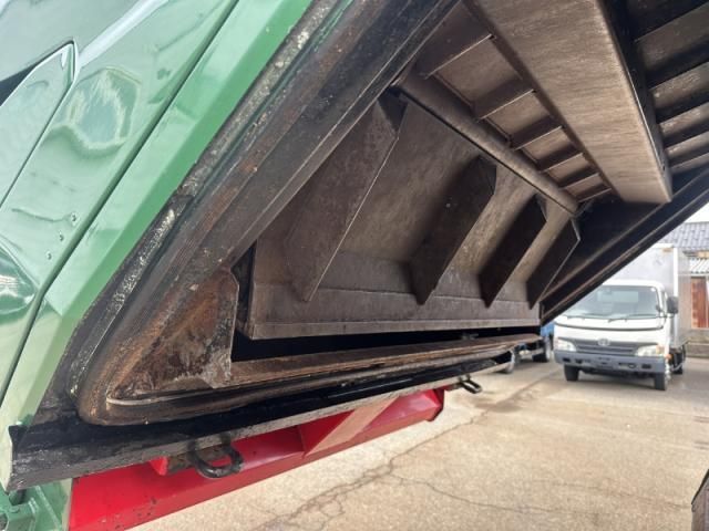 MITSUBISHI FUSOU FIGHTER 2016 Image 31