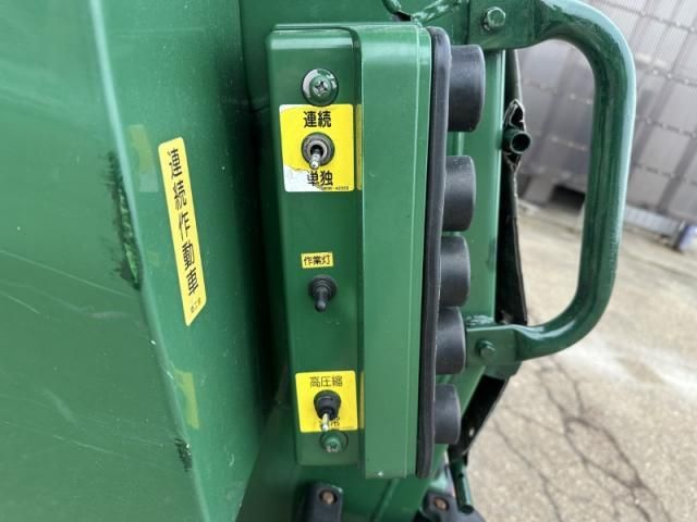 MITSUBISHI FUSOU FIGHTER 2016 Image 31