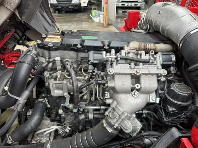 MITSUBISHI FUSOU FIGHTER 2016 Image 31