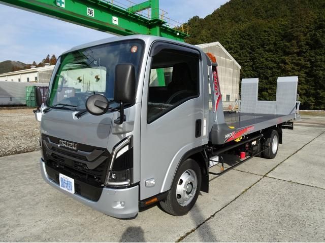 ISUZU ELF 2025 Image 31