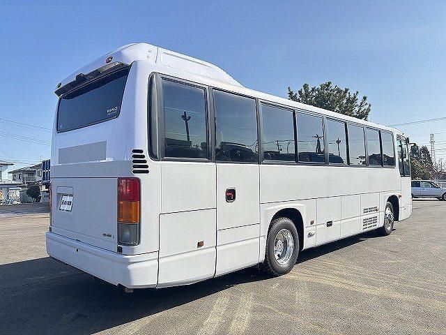 HINO MELPHA 2016 Image 31