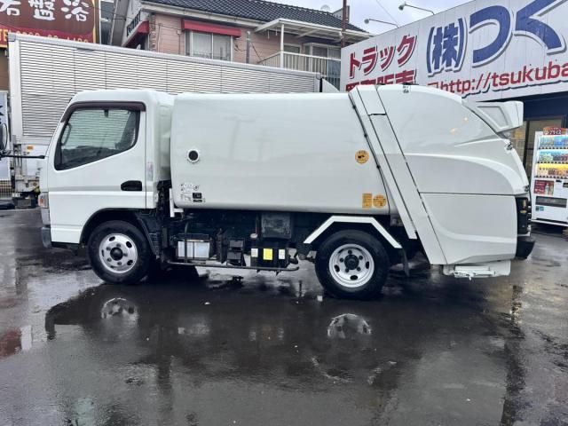 MITSUBISHI CANTER 2016 Image 31