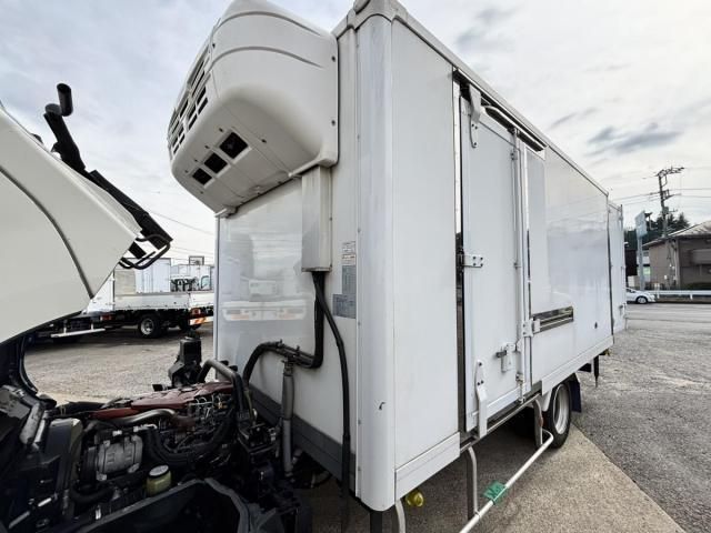 HINO DUTRO 2019 Image 31