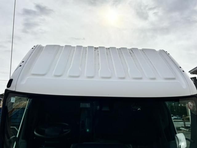 HINO DUTRO 2019 Image 31