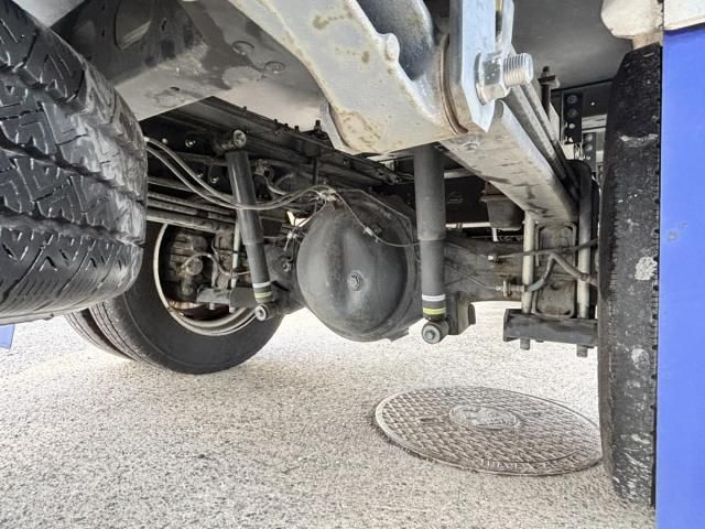 HINO DUTRO 2019 Image 31