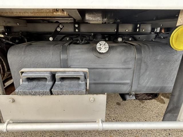 HINO DUTRO 2019 Image 31