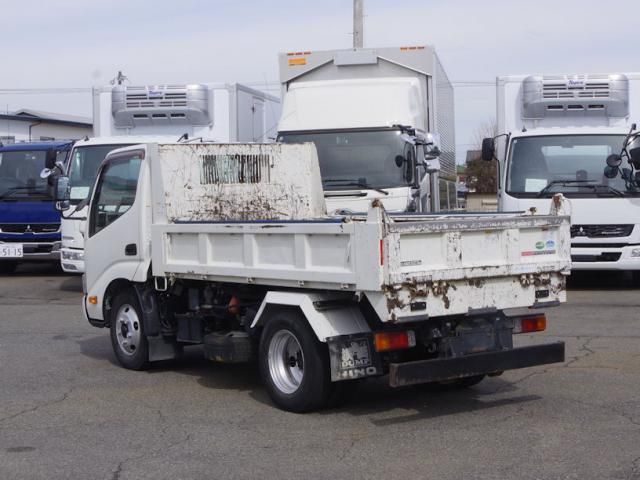 HINO DUTRO 2018 Image 31
