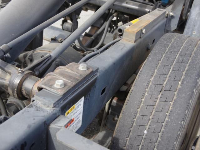 HINO DUTRO 2018 Image 31