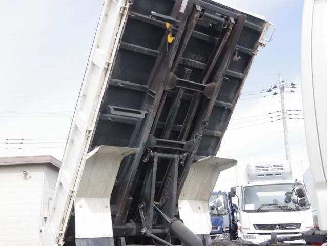 HINO DUTRO 2018 Image 31