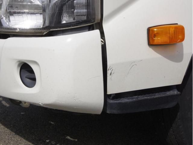 HINO DUTRO 2018 Image 31