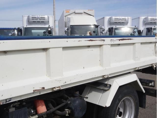 HINO DUTRO 2018 Image 31