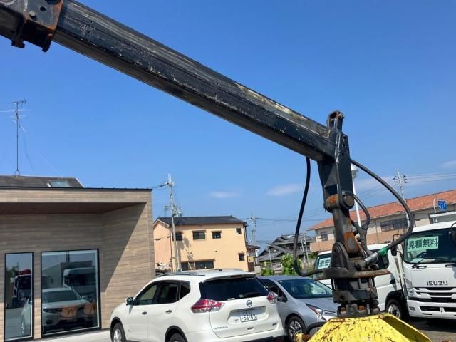 MITSUBISHI FUSOU SUPER GREAT 2016 Image 31