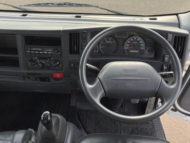 ISUZU ELF 2012 Image 31