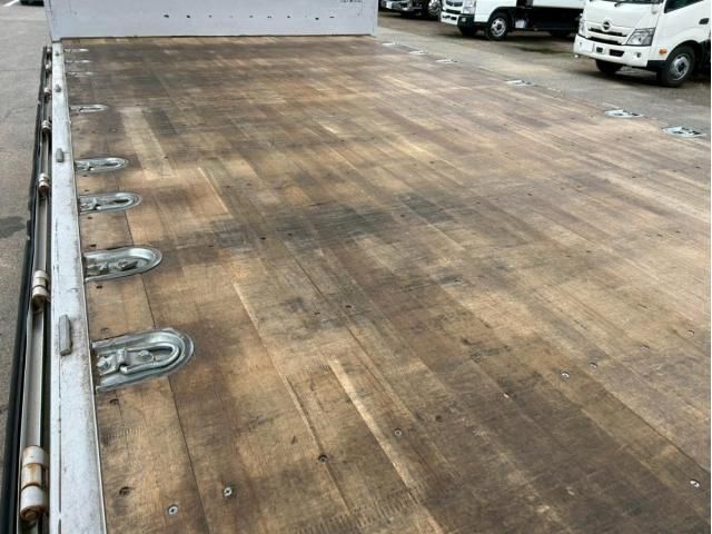 HINO PROFIA 2018 Image 31