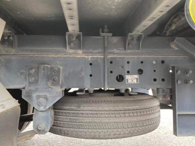 HINO DUTRO 2016 Image 31