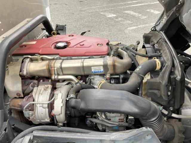 HINO DUTRO 2016 Image 31