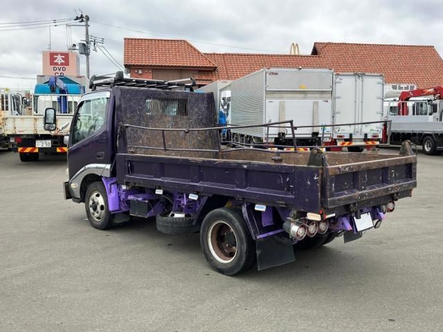 TOYOTA DYNA 2013 Image 31