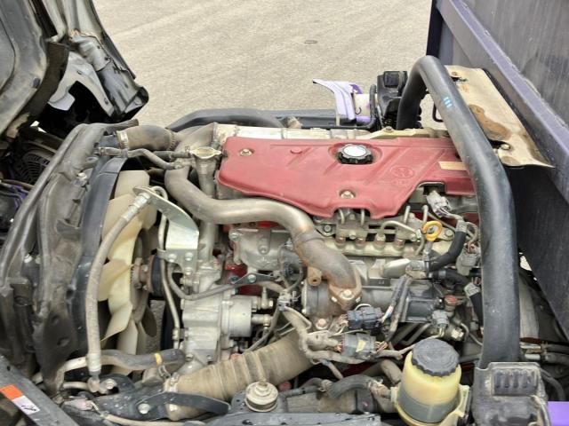 TOYOTA DYNA 2013 Image 31