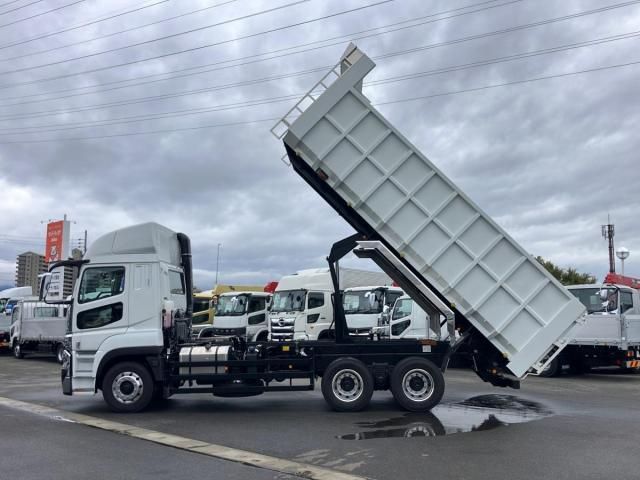 MITSUBISHI FUSOU SUPER GREAT 2025 Image 31