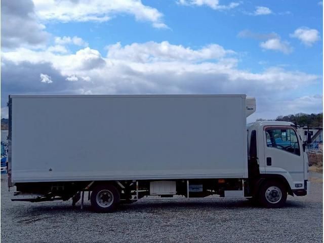 ISUZU FORWARD 2013 Image 31