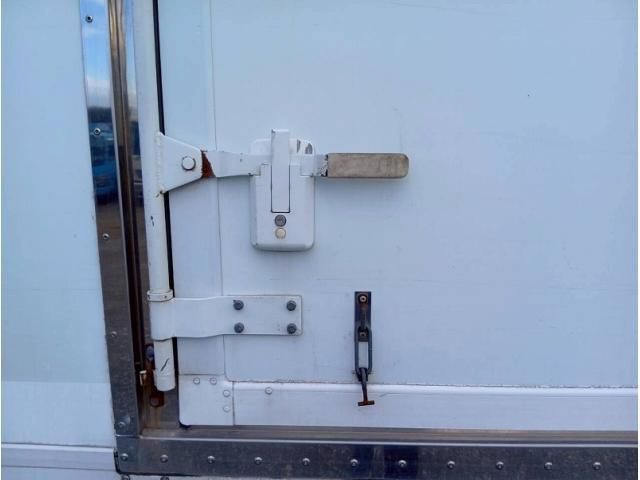 ISUZU FORWARD 2013 Image 31