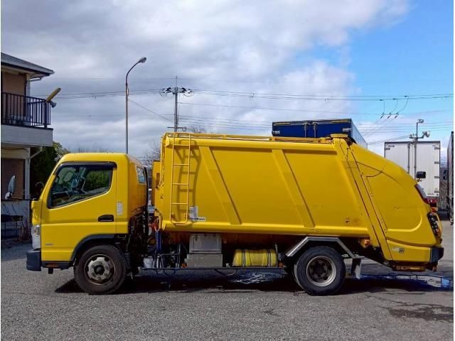 MITSUBISHI CANTER 2020 Image 31