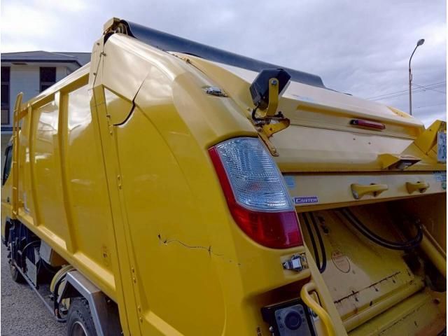 MITSUBISHI CANTER 2020 Image 31