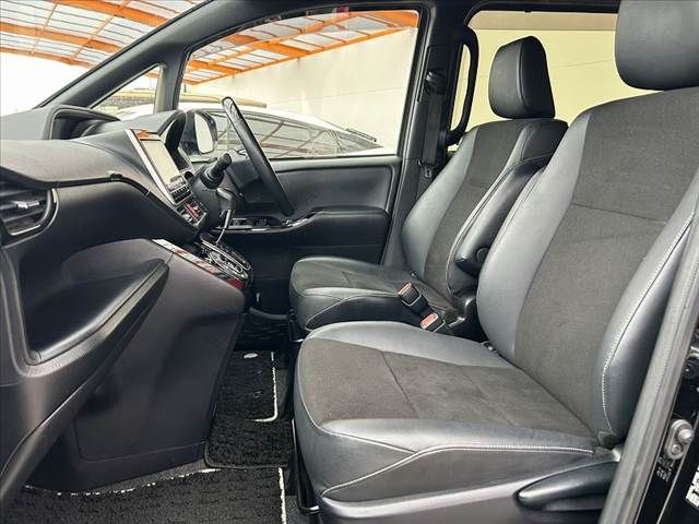 TOYOTA NOAH 2021 Image 31