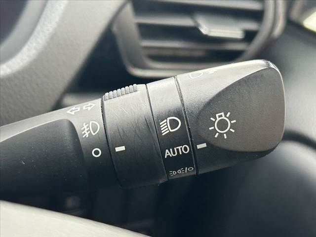 TOYOTA NOAH 2021 Image 31