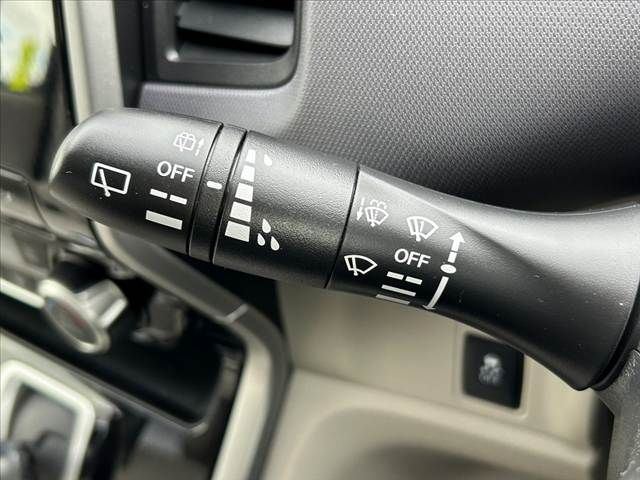 NISSAN SERENA  WG 2019 Image 31