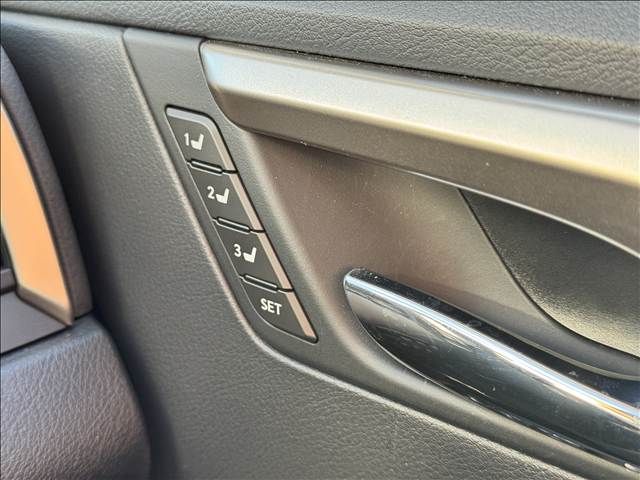 TOYOTA LEXUS RX450H AWD 2017 Image 31