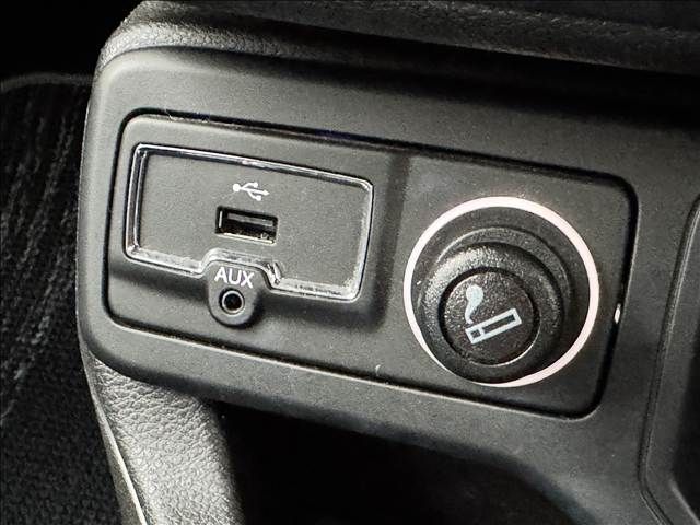 JEEP RENEGADE 2021 Image 31