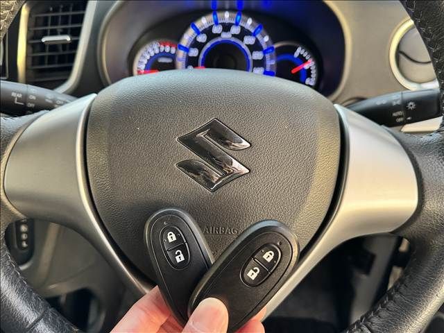 SUZUKI WAGON R STINGRAY 2013 Image 31