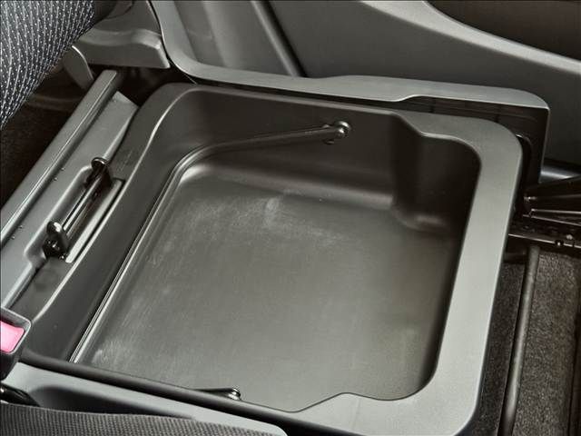 SUZUKI WAGON R STINGRAY 2013 Image 31