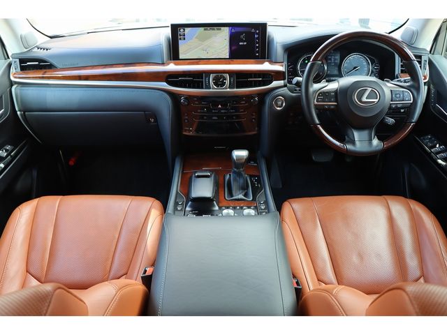 TOYOTA LEXUS LX570 AWD 2018 Image 31