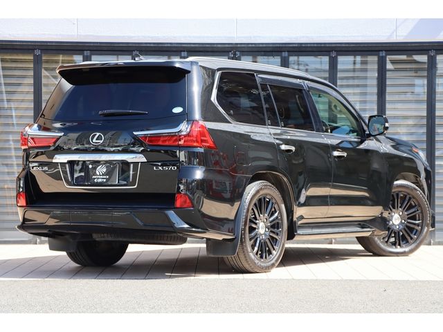 TOYOTA LEXUS LX570 AWD 2018 Image 31