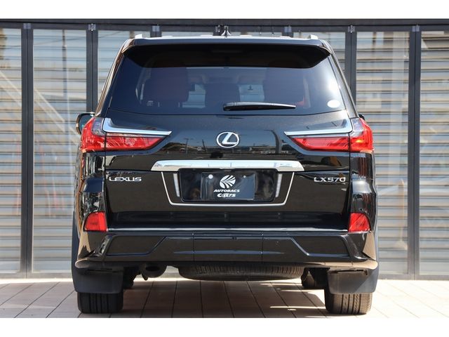 TOYOTA LEXUS LX570 AWD 2018 Image 31