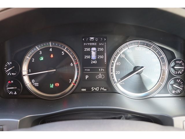 TOYOTA LEXUS LX570 AWD 2018 Image 31