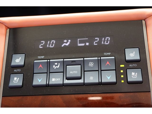 TOYOTA LEXUS LX570 AWD 2018 Image 31