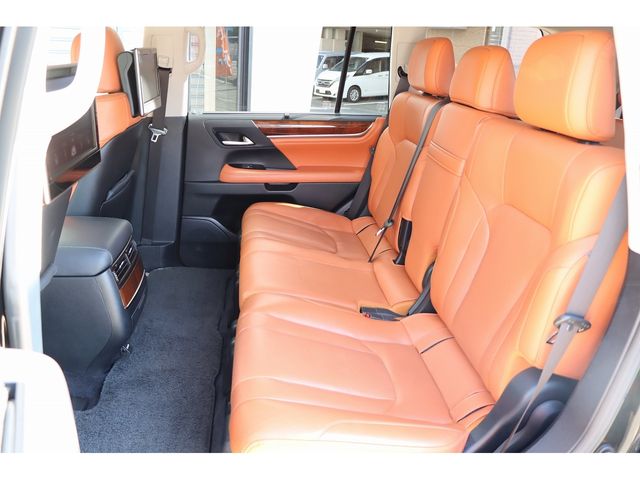 TOYOTA LEXUS LX570 AWD 2018 Image 31