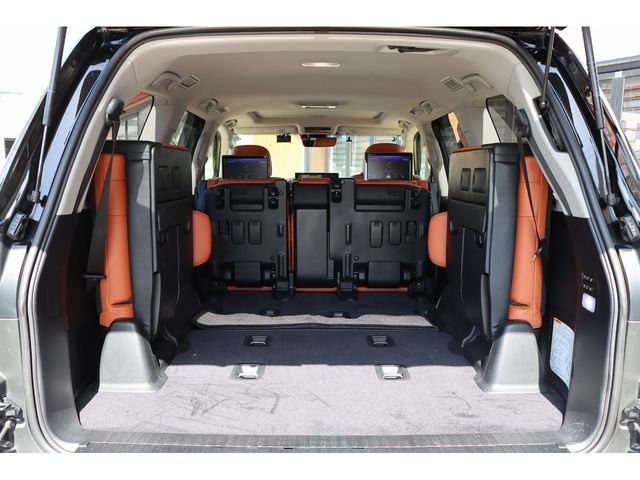 TOYOTA LEXUS LX570 AWD 2018 Image 31
