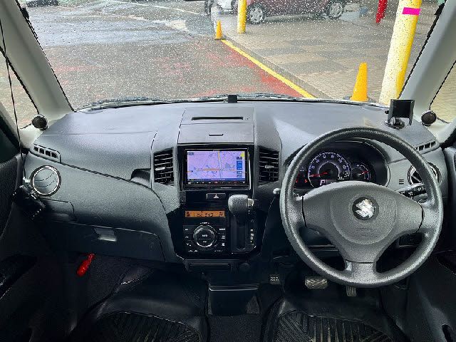 SUZUKI PALETTE SW 2013 Image 31