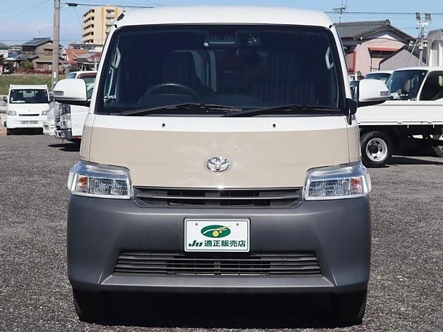 TOYOTA TOWNACE VAN 4WD 2022 Image 31